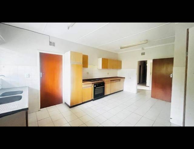 4 BEDROOM HOUSE FOR SALE IN KILDARE